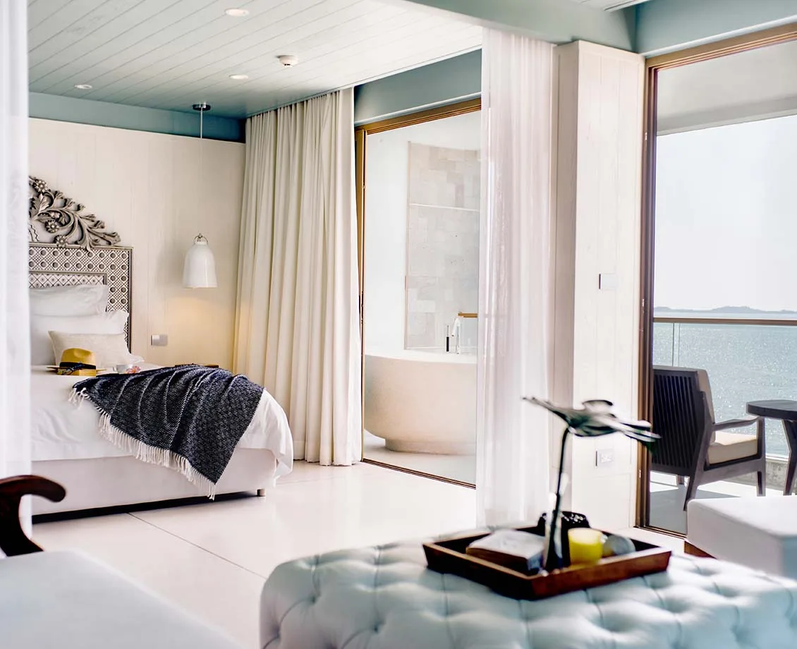 ห้องสวีทวิวทะเลที่ The Beach Samui